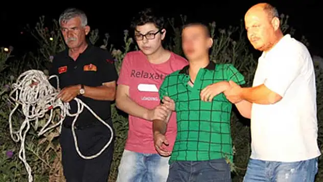 Madde bağımlısı genç dereye düştü