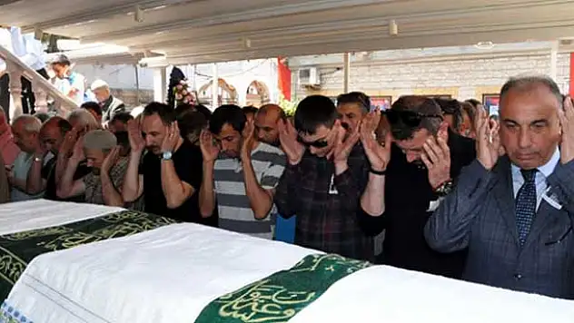 Maganda kurbanı öğretmen son yolculuğuna uğurlandı
