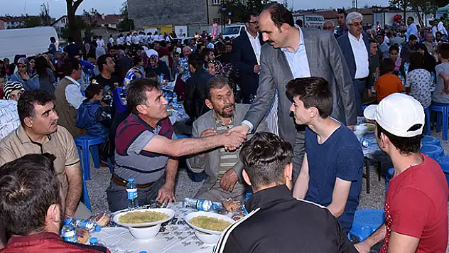 Mahalle İftarları Çok Güzel Bir Ramazan Geleneği