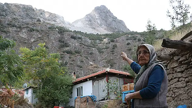 Mahalleliden taş ocağı tepkisi: Mevcut ocak kapatılsın, yenisi açılmasın

