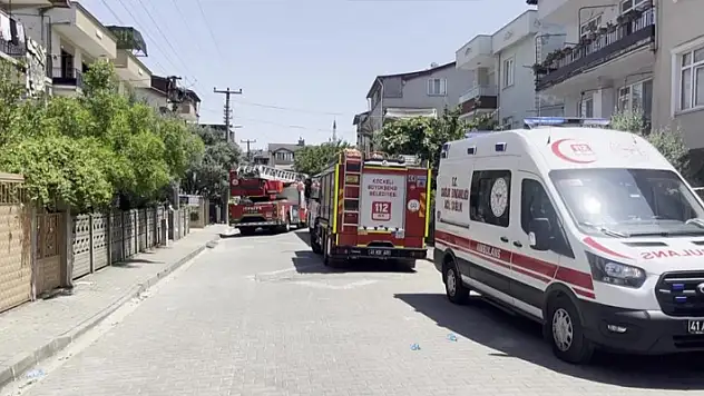 Mahalleyi koku sarınca ceset ortaya çıktı
