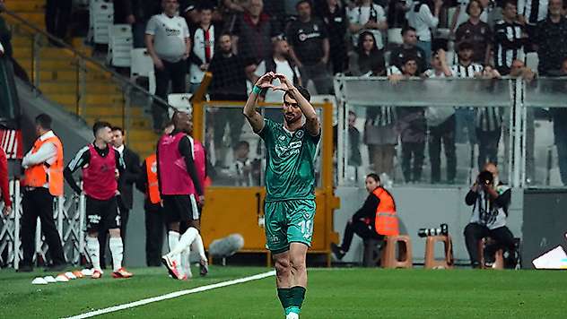 Mahir Emreli özeleştiri yaptı