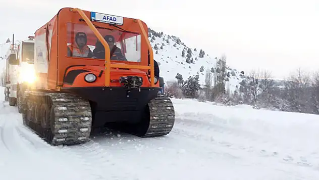 Mahsur kalan 3 kişiyi AFAD ekipleri kurtardı