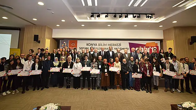 Makale yarışmasında ödüller verildi