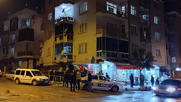 Malatya'da bir kişi tartıştığı babasını bıçakla öldürdü 