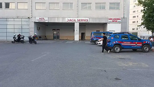 Malatya'da tekstil fabrikasında 59 işçi yemekten zehirlendi
