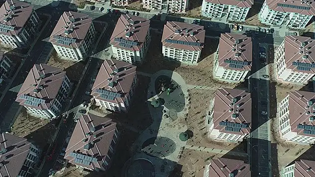 Malatya'nın Yeşilyurt ilçesindeki deprem konutları hak sahiplerine teslim ediliyor