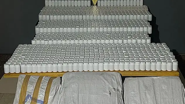 Malatya'da uyuşturucu operasyonu: 75 bin 376 adet sentetik ecza ele geçirildi
