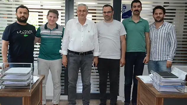 Mali Müşavir Seyit Faruk Özselek yeni hizmet binasına taşındı