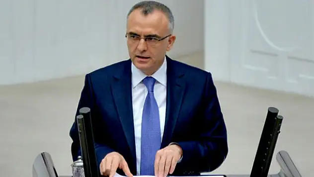Maliye Bakanı Ağbal'dan asgari ücretle çalışanlara müjde