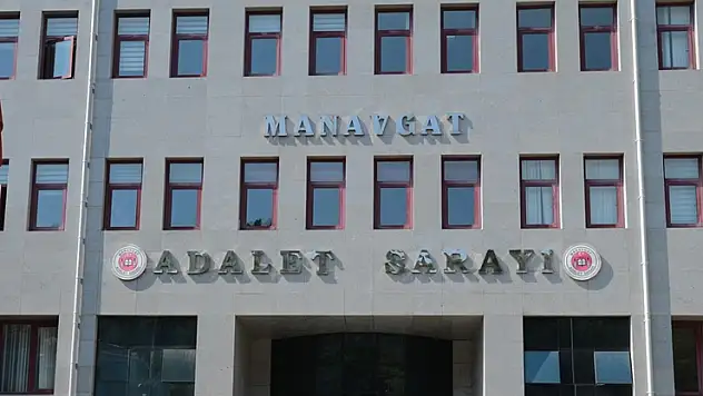 Manavgat Belediyesine yönelik soruşturmada 24 şüpheli gözaltına alındı