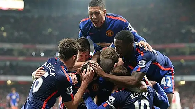 Manchester United transfere erken başladı