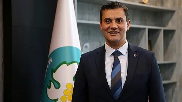 Manisa Büyükşehir Belediye Başkanı Ferdi Zeyrek'in ölümüne ilişkin soruşturmada 3 şüpheli tutuklandı