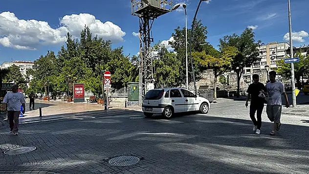 Manisa'da 4 büyüklüğünde deprem

