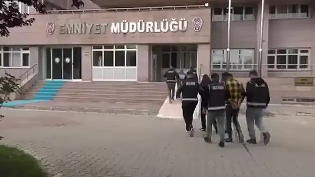 Manisa ve Yozgat merkezli 'Kuyu-31' operasyonlarında 30 şüpheli yakalandı
