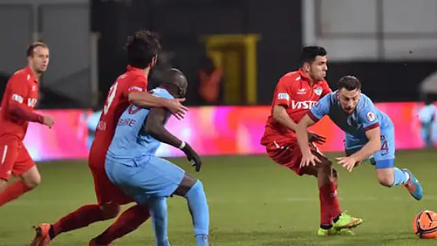 Manisaspor 0 - 2 Trabzonspor
