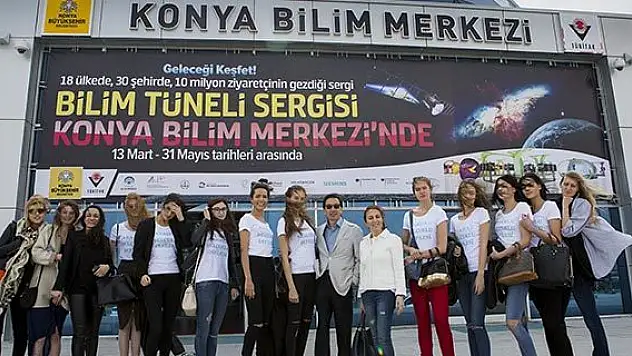 Mankenler, Konya Bilim Merkezi'ni ziyaret etti