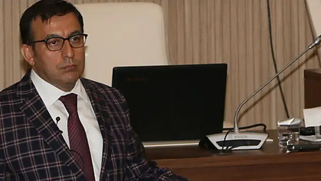 Mansur Yavaş, Refik Tuzcuoğlu'nu görevden aldı! Yerine...
