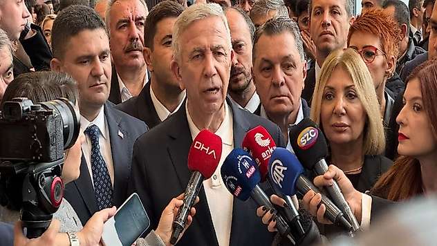 Mansur Yavaş'tan parti değiştiren belediye başkanlarına sandık mesajı!