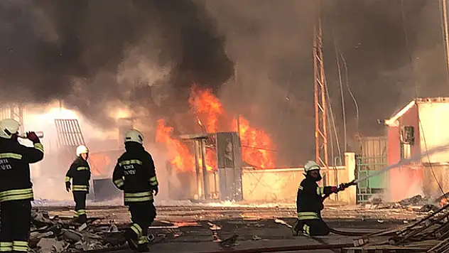 MAR-SAN'daki yangında güvenlik güvenlisi tutuklandı