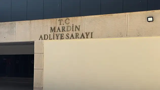 Mardin'de babasını patlayıcıyla öldürmek istediği öne sürülen sanığın yargılanması başladı