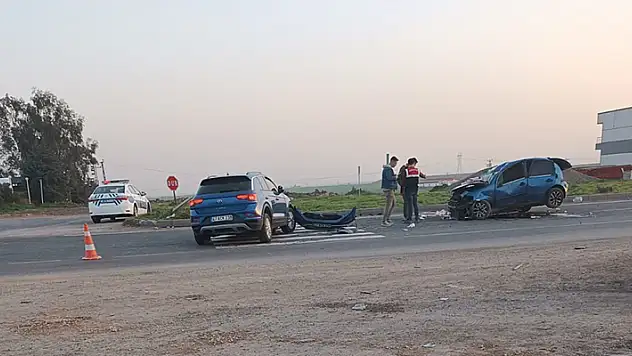 Mardin'de cip ile otomobil çarpıştı: 1 ölü, 2 yaralı
