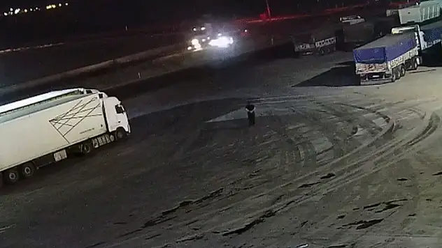 Mardin'de otomobiller çarpıştı: 1 yaralı