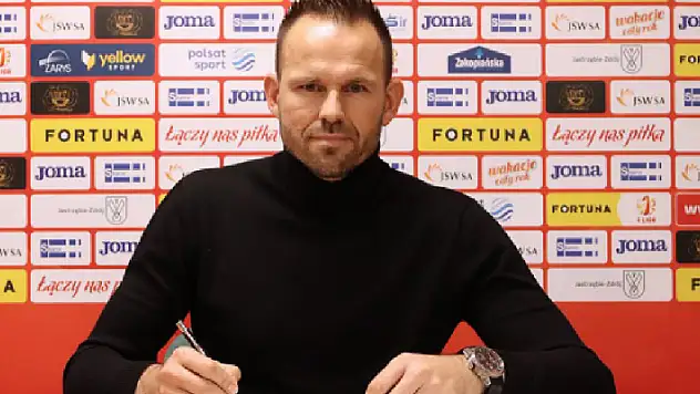 Mariusz Pawelek futbolu bıraktı 
