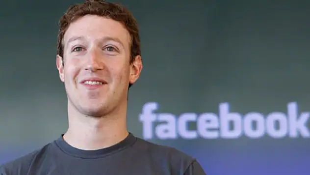 Mark Zuckerberg'in sosyal medya hesapları hacklendi -  İşte Mark Zuckerberg'in kullandığı şifre!