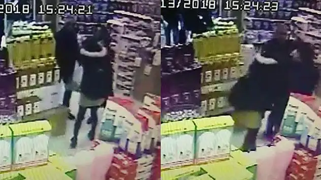 Markette reyonları dolaşan iki kadın saç başa kavga etti