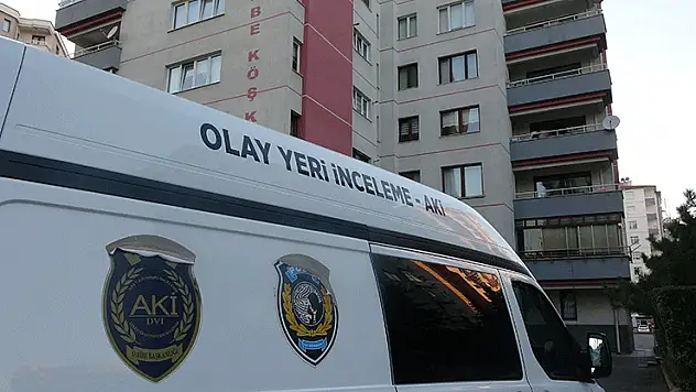 Marketten döndüğünde eşini ölü buldu