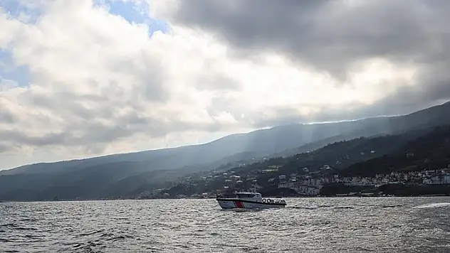 Marmara Denizi'nde batan geminin enkazında bir cesede daha ulaşıldı
