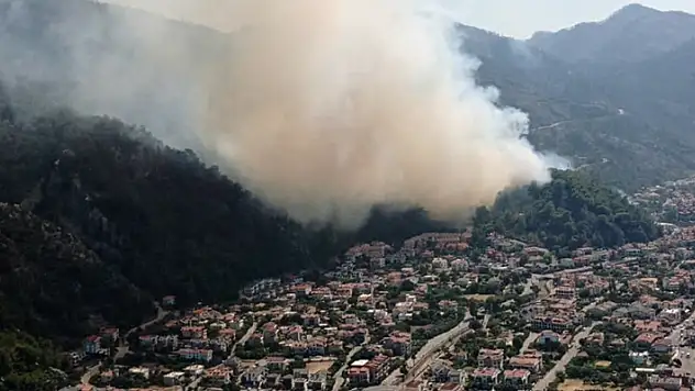 Marmaris'te yangının yıl dönümünde yine orman yangını
