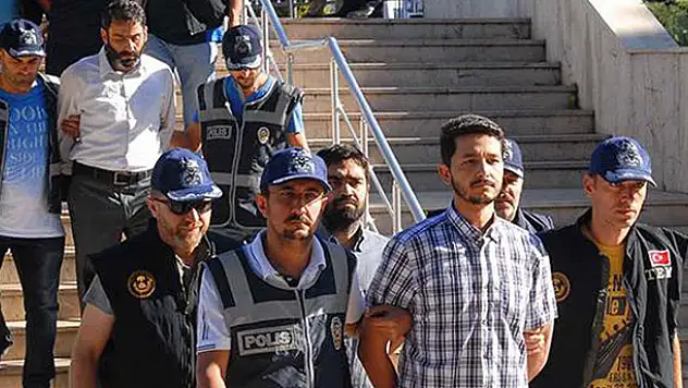 Marmaris'teki darbeci askerlerden 11'i daha tutuklandı