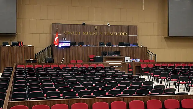 Maydonoz Döner'e yönelik FETÖ soruşturmasında sanıkların yargılanmasına başlandı