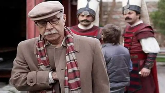 Mazhar Alanson'dan hayranlarını üzecek haber!