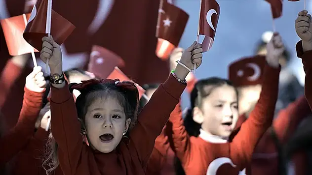 MEB, Cumhuriyet'in 100. yaşını özel etkinliklerle kutluyor
