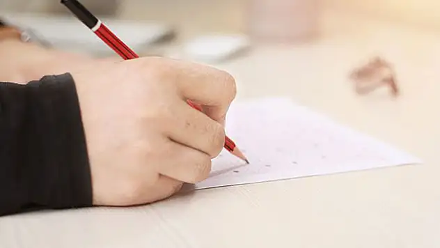 MEB'den okullardaki kurslarda 4 dersten ortak sınav dönemi