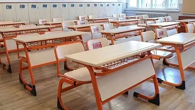 MEB duyurdu! Sınıf annesi uygulaması yasaklandı 

