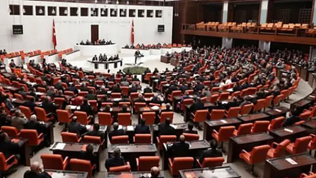 Meclis'e sunuldu! 76 milyarlık tasarruf