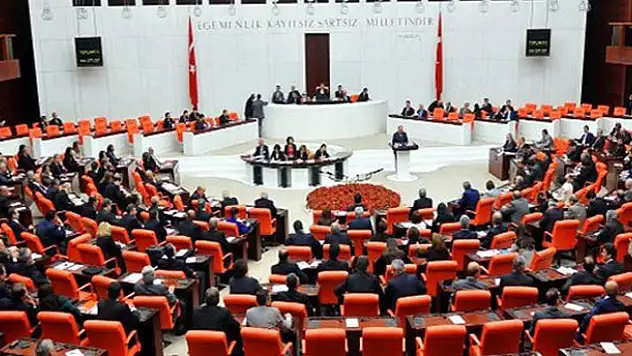 Meclis'e yeni dokunulmazlık dosyaları sevk edildi