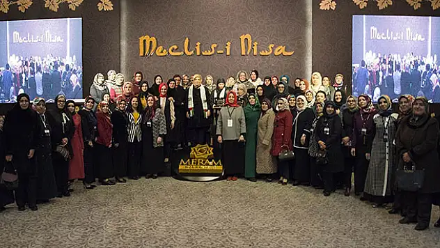 Meclis-i Nisa programının birinci oturumu gerçekleştirildi