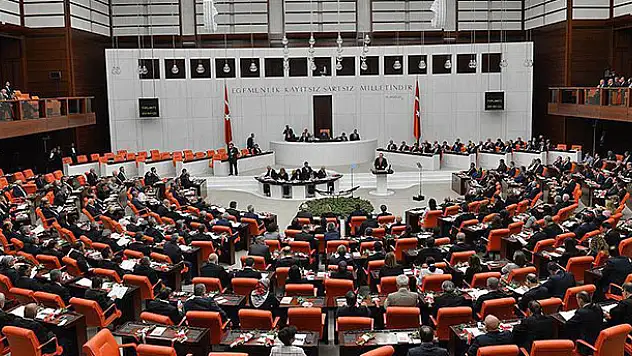 Meclis'in çalışan kadınlara yeni haklar mesaisi sürecek