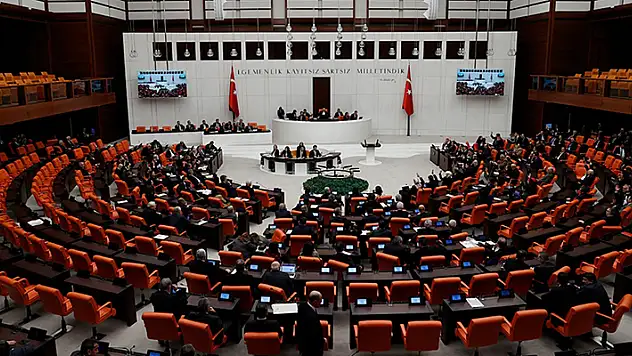 Meclis, önemli konuları ele alacağı yoğun bir haftaya daha giriyor
