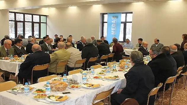 Medaş'ta Muhtarlarla Toplantı