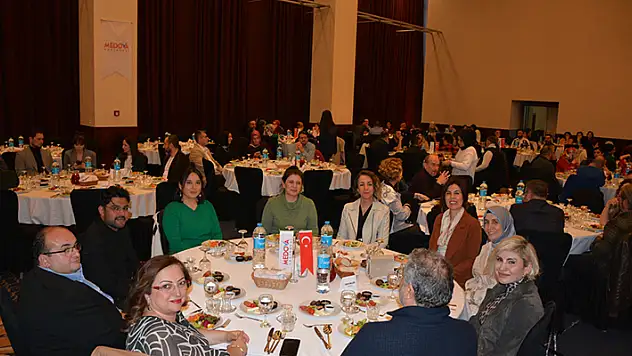 Medova Hastanesi ailesi iftarda buluştu

