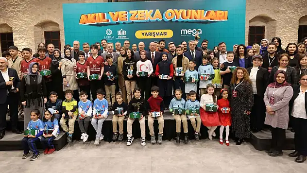 MEGA Akıl Zeka Oyunları Yarışması'nda final heyecanı