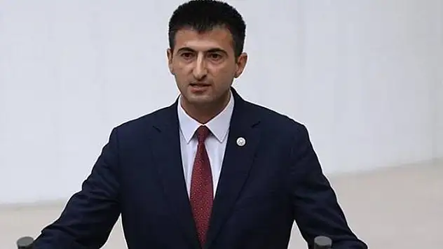 Mehmet Ali Çelebi AK Parti'ye katıldı
