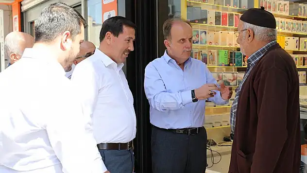 Mehmet Baykan ve Hasan Kılca, İstanbul ve Aziziye Caddesi'nde faaliyet gösteren esnaflarla bir araya geldi