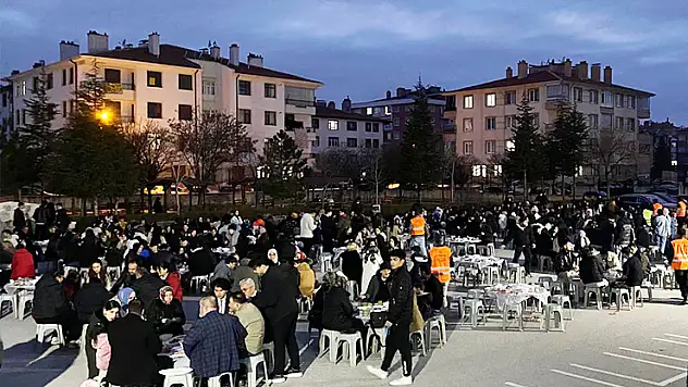 Mehmet Hanife Yapıcı Anadolu Lisesi'nde geleneksel iftar programı